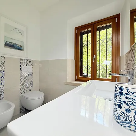 Azalee - Numana, Meraviglioso Trilocale Con 500mq Di Giardino Apartamento Numana