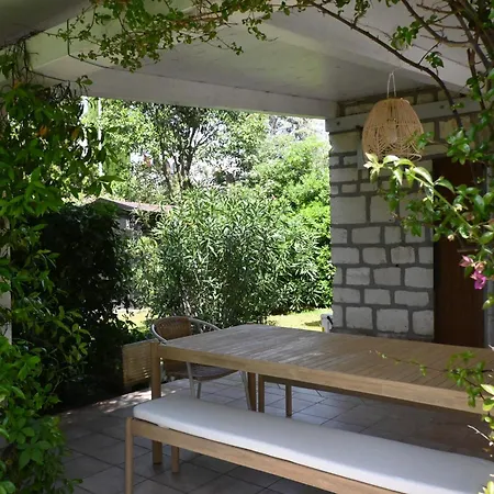 Apartamento Azalee - Numana, Meraviglioso Trilocale Con 500mq Di Giardino Numana