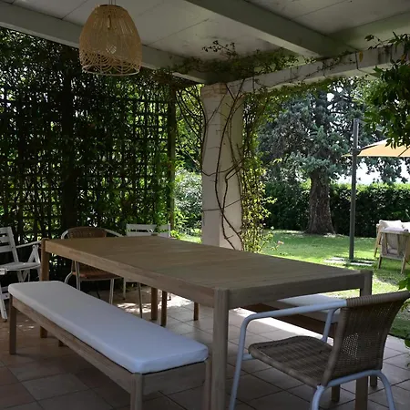 Azalee - Numana, Meraviglioso Trilocale Con 500mq Di Giardino