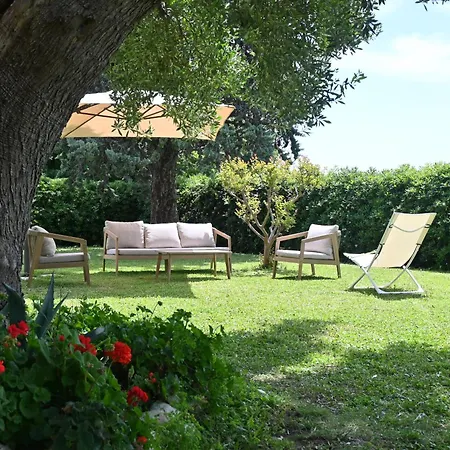 Azalee - Numana, Meraviglioso Trilocale Con 500mq Di Giardino Apartamento Numana